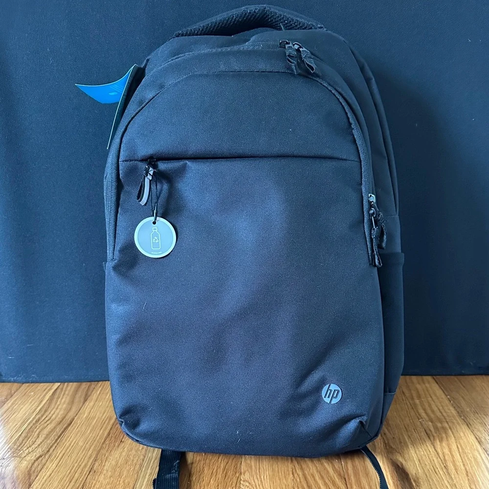 HP work station set. Complete with travel backpack, headset, mouse and keyboard